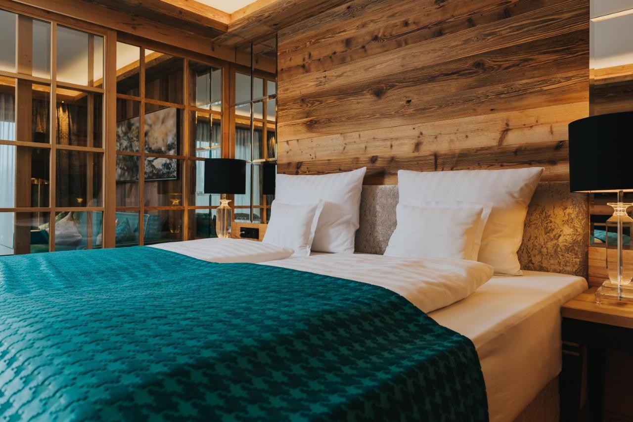 באד פיסינג Ortner'S Resort מראה חיצוני תמונה A bedroom at the Hotel de la Poste